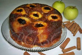 Tort cu mere coapte