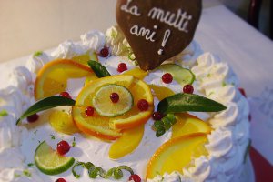 Tort Ramona (cu piersici şi portocale)