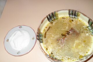 Ciorba de cartofi cu costita afumata
