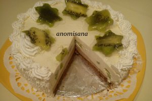 Tort diplomat cu kiwi