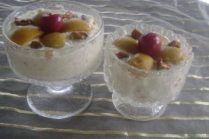 Budincă de vanilie cu cremă fină de brânză