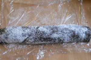 Rulada de biscuiti