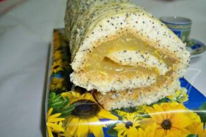 Rulada cu mac si crema de portocale