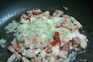 Salata de sparanghel cu bacon