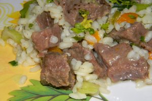 Carne de vacuta  cu orez