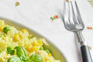 Orez cu curry si legume