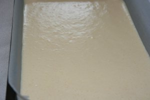 Prajitura cu cocos si bezea