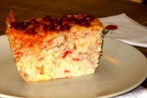 Orez cu piept de pui,suc de rosii si cascaval