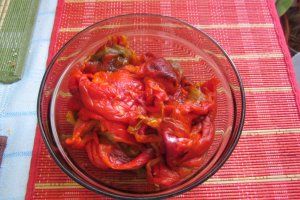 Salata de ardei copti
