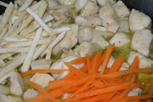 Pui cu Vitasia wok sauce indonesian (by Lidl)