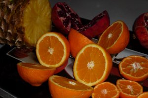 Felii de ananas in sirop de citrice