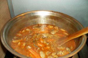 Mancarica de ciuperci cu cus-cus