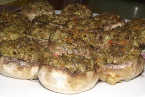 Ciuperci umplute