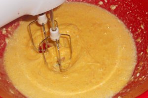 Briose cu sirop de portocale