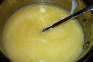 Chifle cu parmezan si chimen