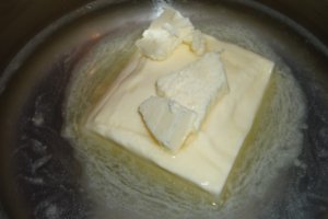 Chifle cu parmezan si chimen