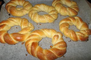 Mic dejun a la Bucataras: Covrigi dulci