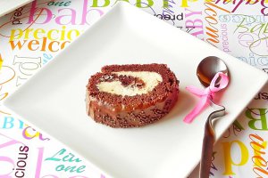 Rulada cu crema de branza si scortisoara
