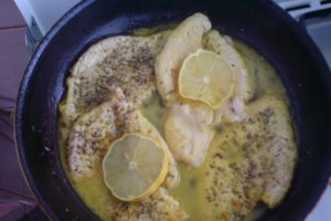 Piept de pui cu lamaie si curry