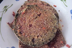 Sandwich cu sfecla rosie si telemea