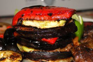 Carne de vita cu legume a la grill
