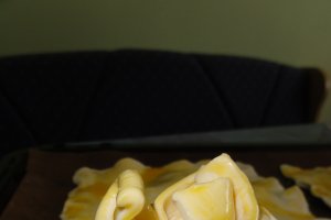 Aperitive in foietaj