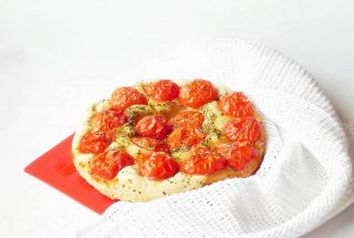 Tarta cu rosii