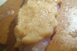 Rulada de pui cu carne tocata