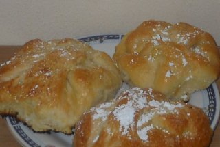 Poale-n brau cu telemea