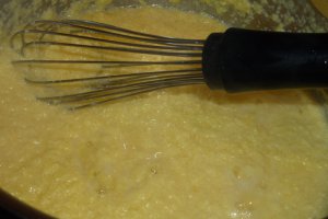 Desert prajitura cu nuca caramelizata