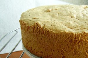 Tort cu crema de sampanie
