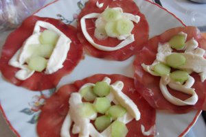Rulouri de bresaola si mozzarela