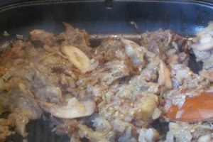 Musaca de cartofi cu ciuperci, vinete, carne de porc si de vita