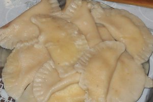 Coltunasi cu telemea