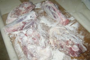Friptura de miel cu prune uscate