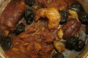 Friptura de miel cu prune uscate