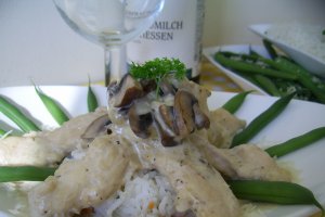 Pollo ai funghi porcini - Pui cu hribi