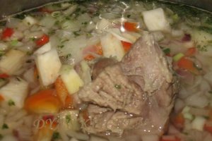 Ciorba cu carne de porc