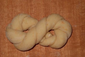 Mucenici moldovenesti ("Sfintisori")