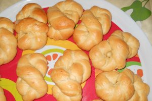 Mucenici moldovenesti ("Sfintisori")
