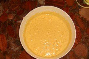 Rulada cu ciocolata şi banane