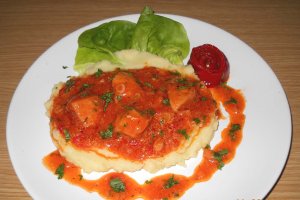 Pulpa de porc in sos