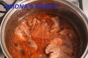 Ceafa de porc in sos de smantana