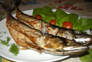 Macrou in sos picant
