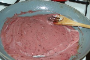 Piept de pui cu sos de visine si garnitura de orez