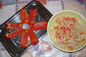 Ardei cu salata de sunca