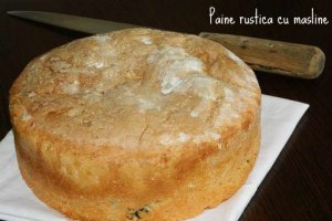 Paine rustica cu masline