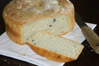 Paine rustica cu masline
