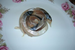Aperitiv floare din peste marinat
