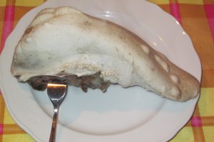 Limba de vitel cu praz si masline